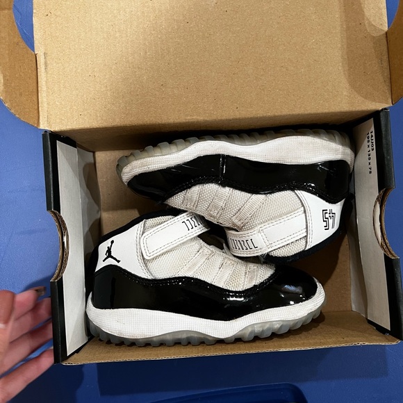 Jordan 11’s retro concords - Picture 4 of 7